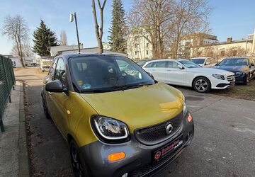 Smart ForFour 9.500 km 13.900 &euro; Berlin 12557