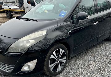 Renault Scenic 198.000 km 2.750 &euro; Berlin 12109