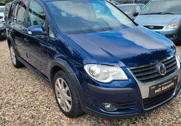 VW Touran 217.071 km 3.999 &euro; Potsdam 14480