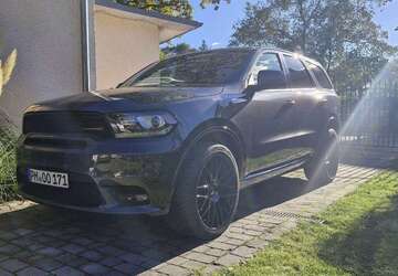 Dodge Durango 69.000 km 28.500 &euro; Stahnsdorf 14532