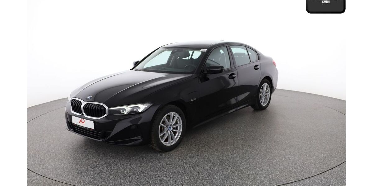BMW 320 56.405 km 27.880 &euro; Berlin 12103