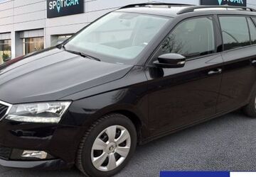 Skoda Fabia 55.160 km 14.490 &euro; Berlin 10369