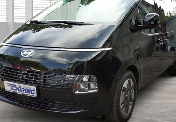 Hyundai STARIA 1.250 km 52.950 &euro; Berlin 12351