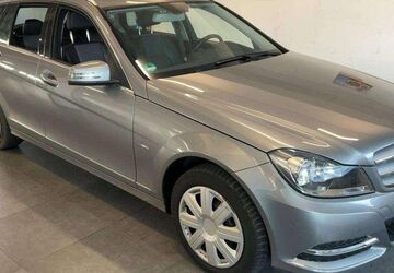 Mercedes-Benz C 200 175.000 km 8.790 &euro; Berlin 13407