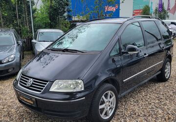 VW Sharan 297.000 km 3.999 &euro; Potsdam 14480