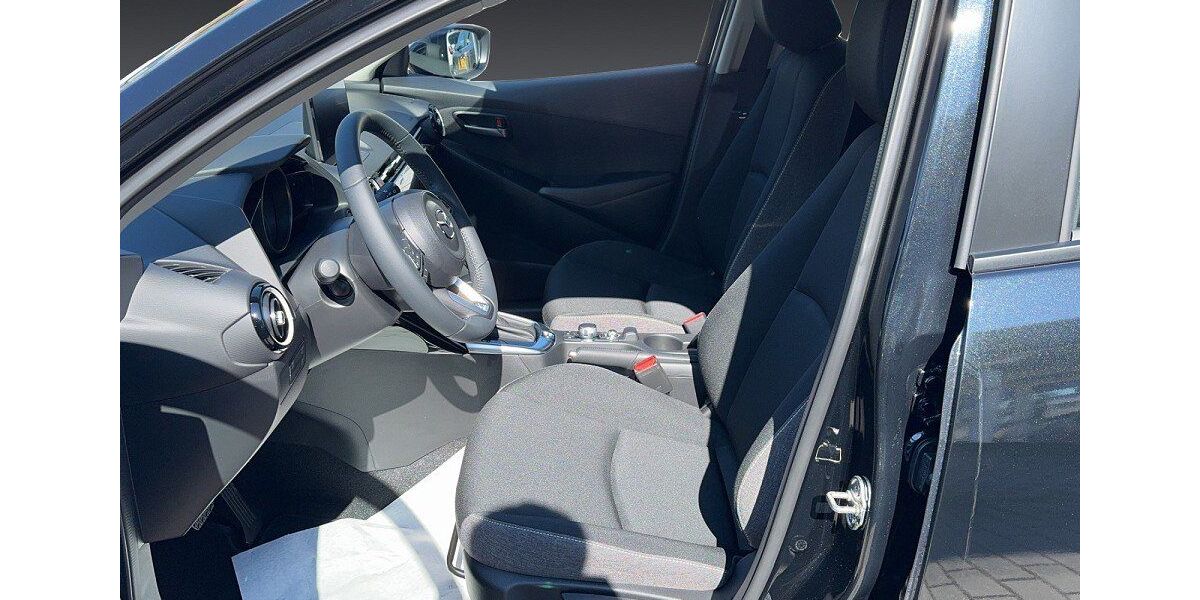 Mazda 2 3.267 km 19.750 &euro; Berlin - Buckow 12351