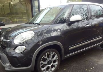 Fiat 500L 74.000 km 8.450 &euro; Berlin 12249