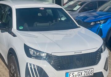 Peugeot 2008 9.500 km 17.100 &euro; Berlin 12157
