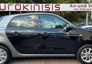 Smart forFour 12.000 km 16.999 &euro; Berlin 10787