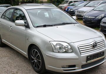 Toyota Avensis 239.800 km 2.999 &euro; Berlin 13057