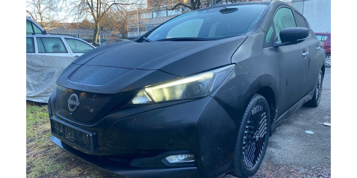 Nissan Leaf 6.500 km 20.900 &euro; Berlin 13589