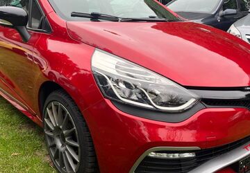 Renault Clio 79.000 km 13.600 &euro; Mahlow 15831