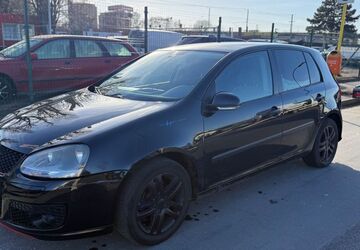 VW Golf 225.338 km 1.299 &euro; Berlin 13597