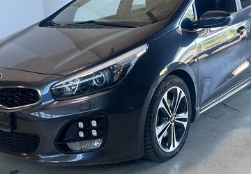 Kia ceed / Ceed 169.361 km 8.499 &euro; Potsdam-Drewitz b.Berlin 14478