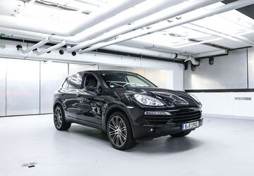Porsche Cayenne 231.000 km 18.900 &euro; Berlin 10625