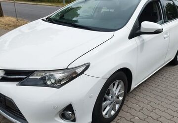 Toyota Auris 293.151 km 6.500 &euro; Berlin 15749