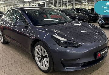 Tesla Model 3 38.093 km 34.590 &euro; Ludwigsfelde (bei Berlin) 14974