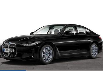 BMW i4 10.560 km 41.700 &euro; Berlin 14057