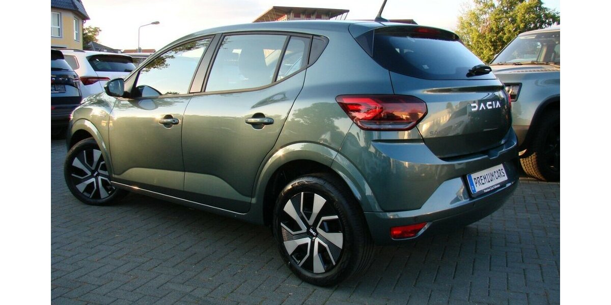 Dacia Sandero III 1,0TCe 90 Expression Automatik Temp Sp 20.658 km 16.480 &euro; Falkensee 14612