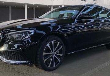 Mercedes-Benz E 300 94.450 km 26.290 &euro; Berlin 12043