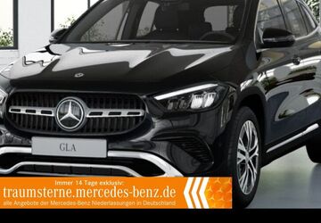Mercedes-Benz GLA 250 11.687 km 38.990 &euro; Berlin 13509