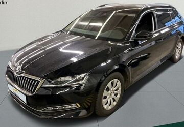 Skoda Superb 33.468 km 28.489 &euro; Berlin 13088