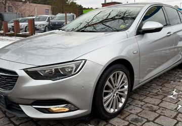 Opel Insignia 166.000 km 9.999 &euro; berlin 12527