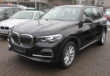 BMW X5 94.700 km 43.900 &euro; Berlin 12057