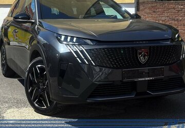 Peugeot 5008 Hybrid 136 GT 7 Sitzer Panorama 22.659 km 31.990 &euro; Berlin 13187