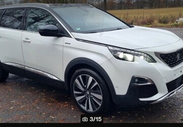 Peugeot 5008 247.904 km 10.500 &euro; Berlin 10178