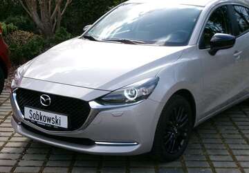 Mazda 2 46.940 km 17.490 &euro; Berlin 13407