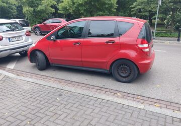 Mercedes-Benz A 150 140.000 km 2.500 &euro; Berlin 10178