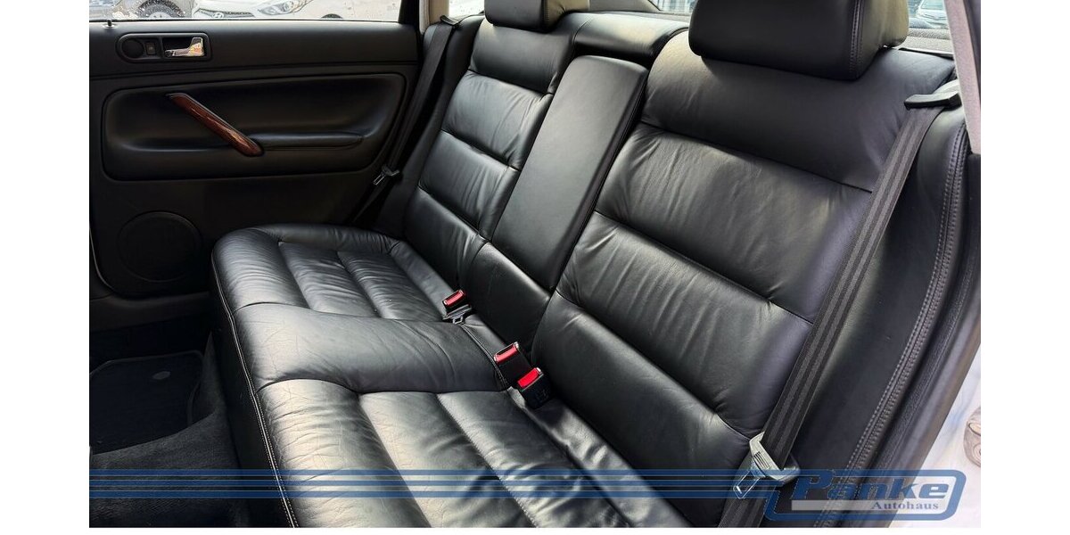 VW Passat Comfortline*TÜV05/26*Leder*Service Neu! 227.023 km 1.980 &euro; Berlin 13187