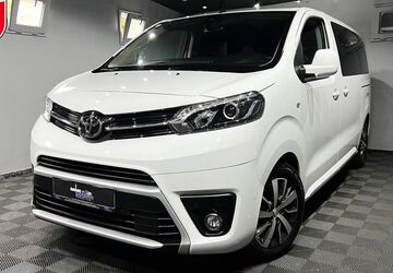 Toyota Proace (Verso) 48.900 km 39.780 &euro; Berlin 12305