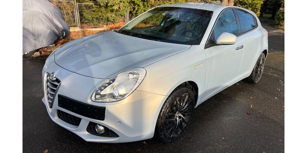 Alfa Romeo Giulietta 165.200 km 5.680 &euro; Berlin 12309