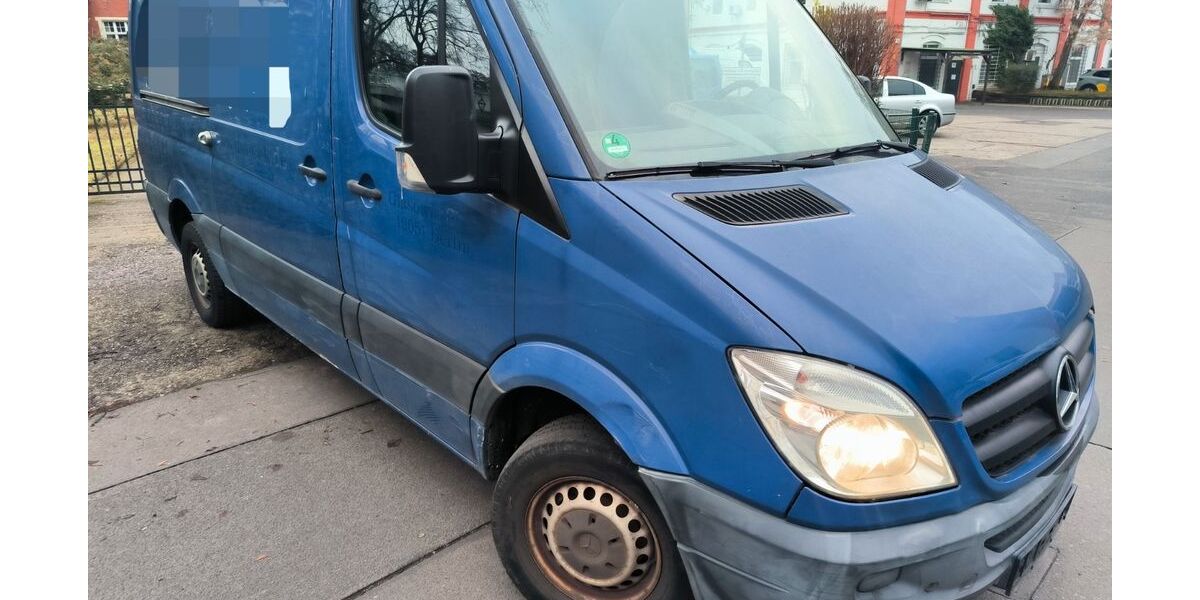 Mercedes-Benz Sprinter 161.000 km 6.500 &euro; Berlin - Schöneberg 10781