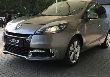 Renault Scenic 27.416 km 9.480 &euro; Berlin 10315