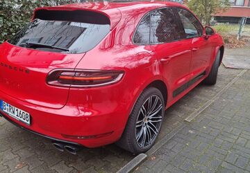 Porsche Macan 104.500 km 40.700 &euro; Berlin 14050