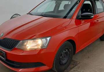 Skoda Fabia 212.600 km 4.990 &euro; Berlin 12347