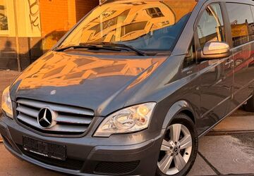 Mercedes-Benz Viano 299.800 km 12.999 &euro; Berlin 12055