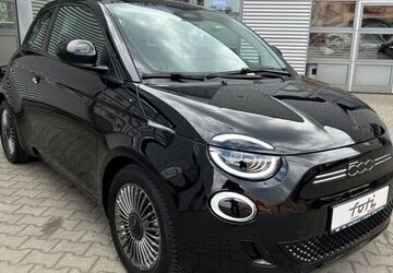 Fiat 500e 30.857 km 18.990 &euro; Berlin 14167
