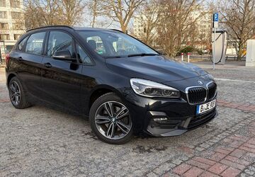 BMW 220 Active Tourer 125.000 km 15.900 &euro; Berlin 14057