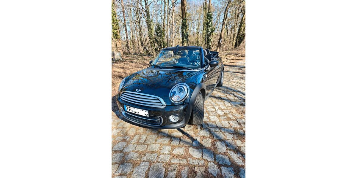 Mini Cooper D Cabrio 119.242 km 8.999 &euro; Blankenfelde-Mahlow 15831