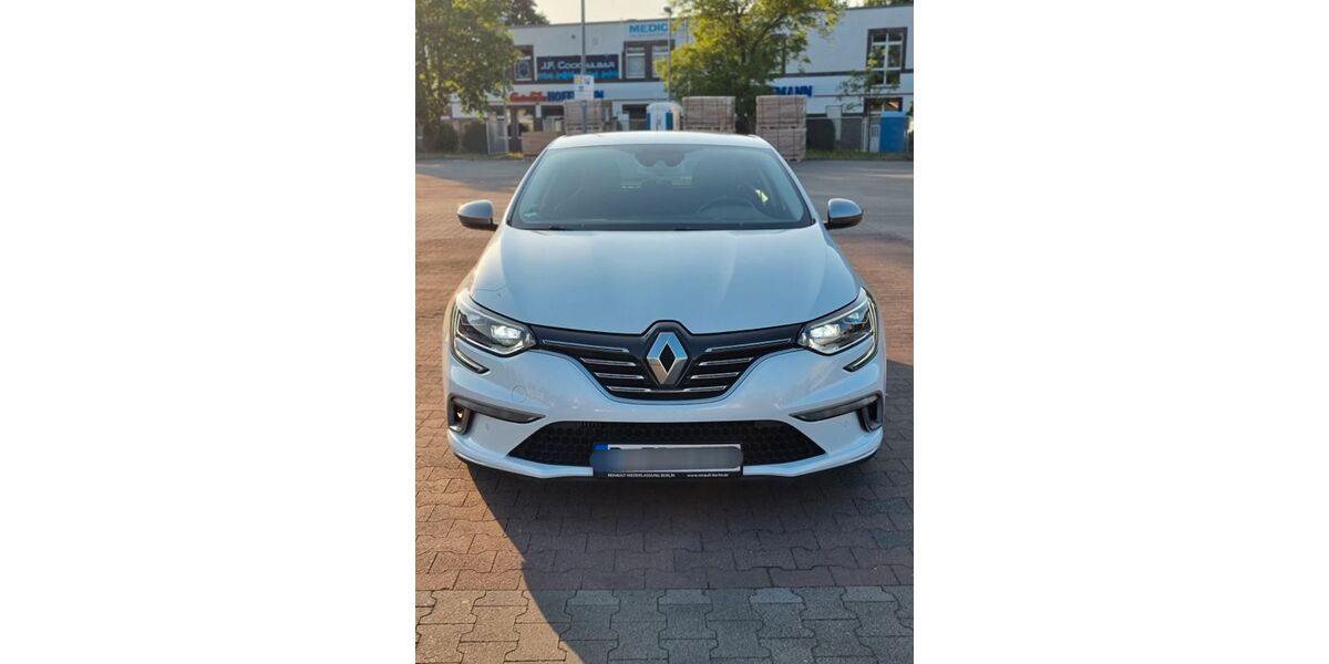 Renault Megane 87.000 km 16.199 &euro; Berlin 13599