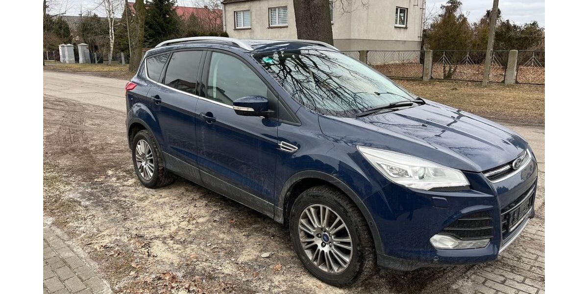 Ford Kuga 97.000 km 10.800 &euro; Berlin 12559