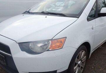 Mitsubishi Colt 222.310 km 1.250 &euro; Falkensee 14612