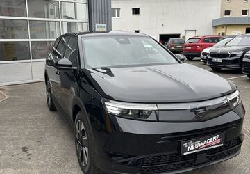 Opel Grandland (X) 4.876 km 31.990 &euro; Beelitz 14547