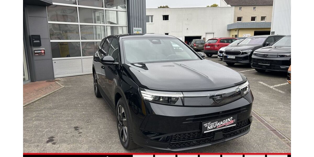 Opel Grandland (X) 4.876 km 31.990 &euro; Beelitz 14547