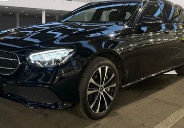 Mercedes-Benz E 300 155.300 km 21.900 &euro; Berlin 12043