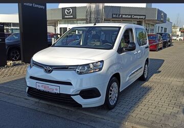 Toyota Proace City 77.525 km 18.890 &euro; Berlin 13403